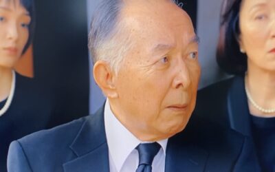 生前葬した人が亡くなったら葬式をやりますか？